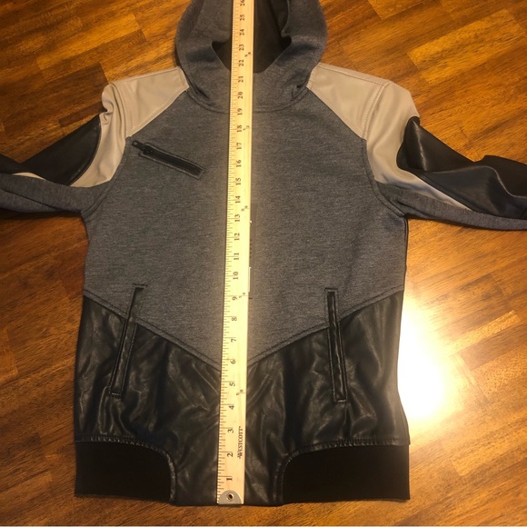 NWT $160 BLANK NYC Color Block Faux Leather Jacket in size XS! - Picture 8 of 16